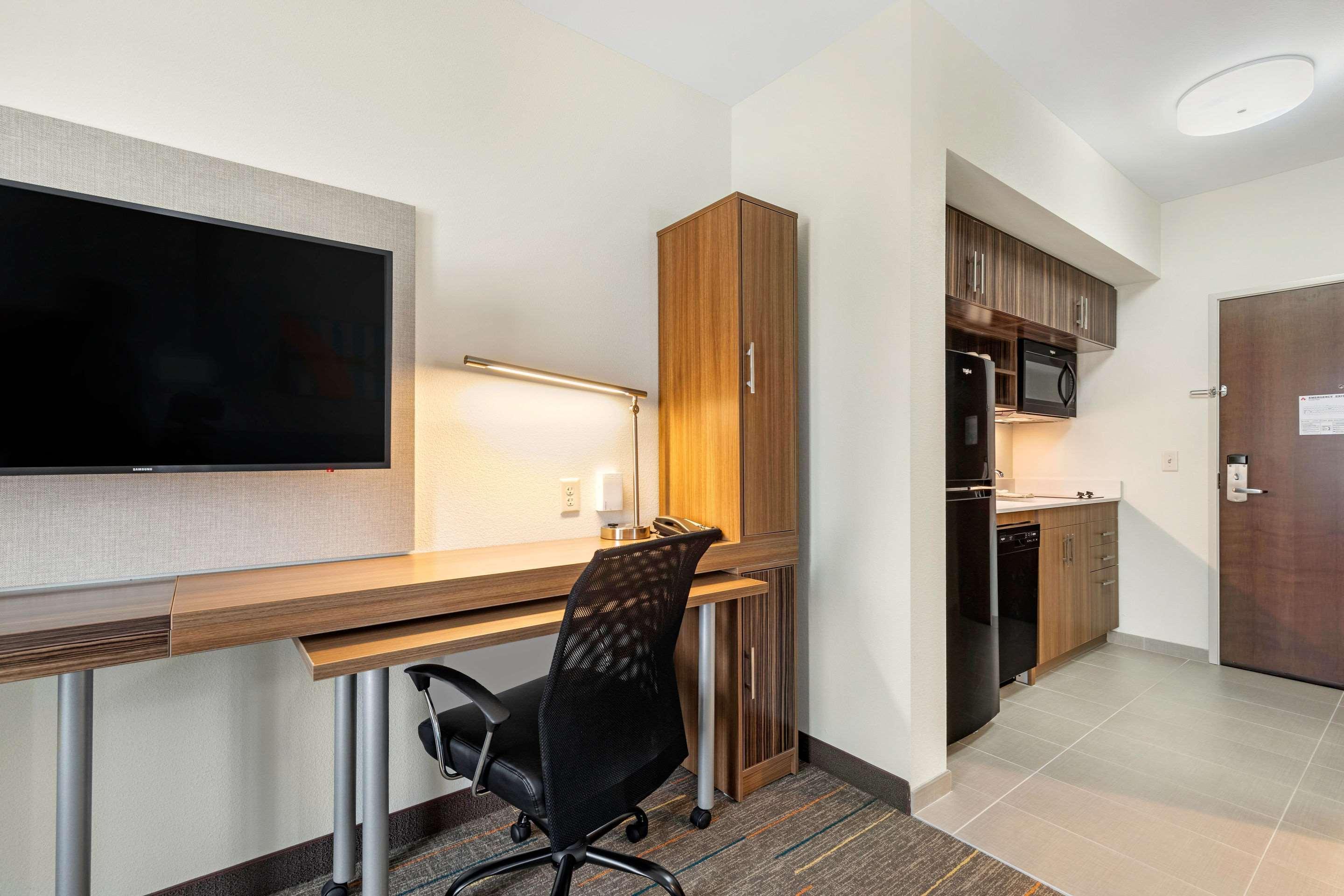 Mainstay Suites Lancaster Dallas South Экстерьер фото